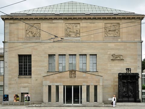 Façade of the Kunsthaus Zürich Moser building on Heimplatz